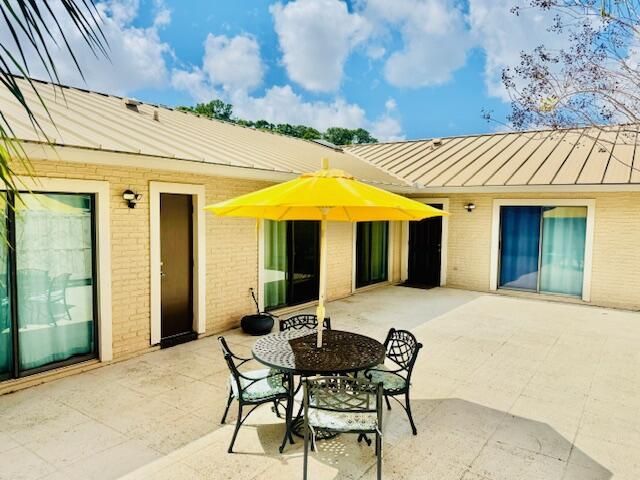 5722 Golden Eagle Circle, Palm Beach Gardens, FL 33418 Photo