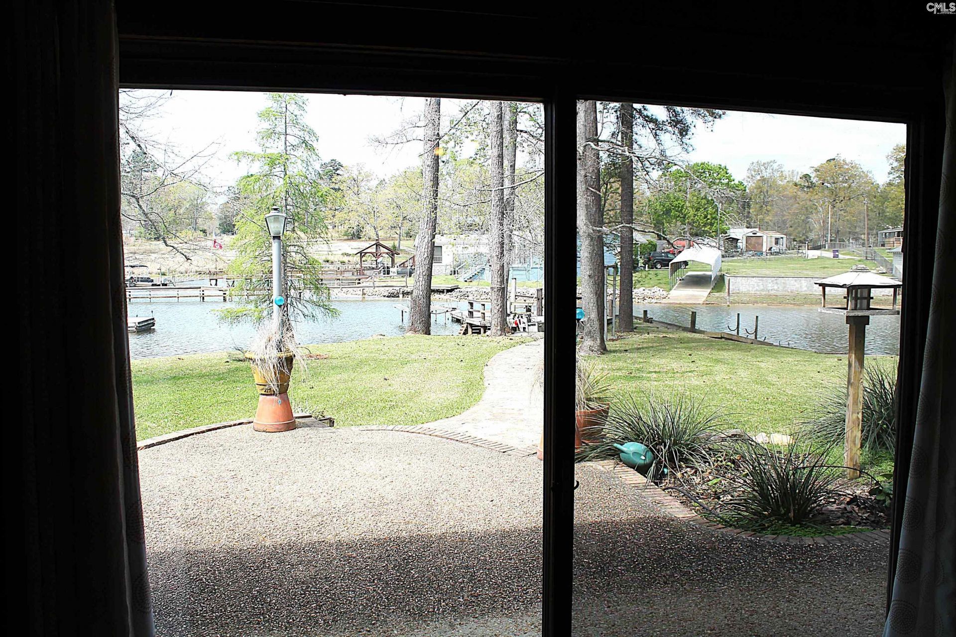 497 Circle H Woods Road Photo 11