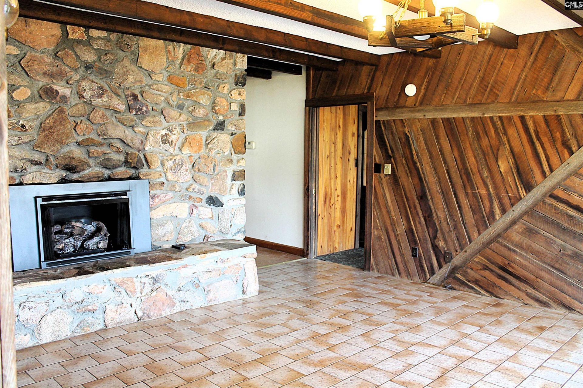 497 Circle H Woods Road Photo 12