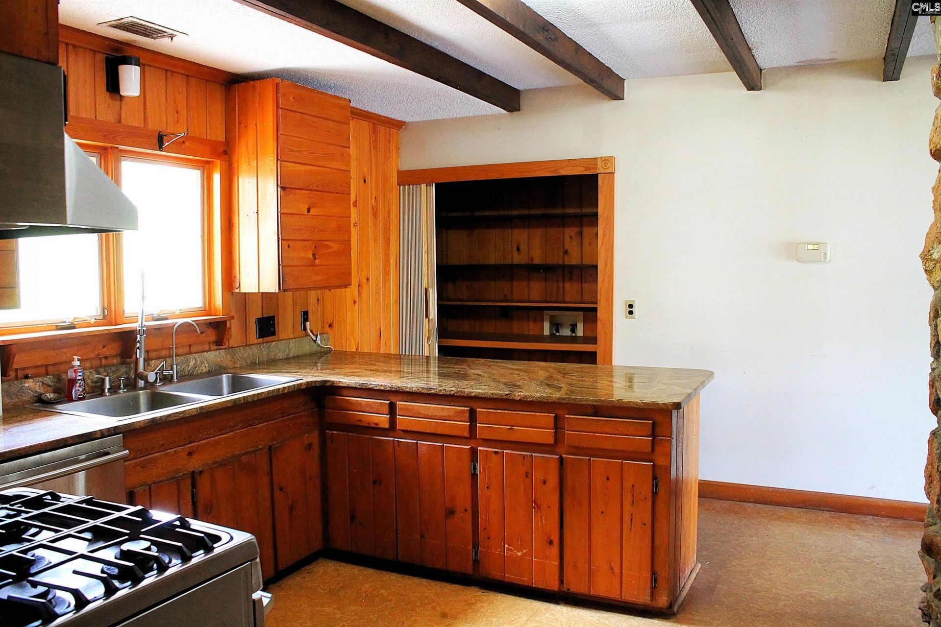 497 Circle H Woods Road Photo 7