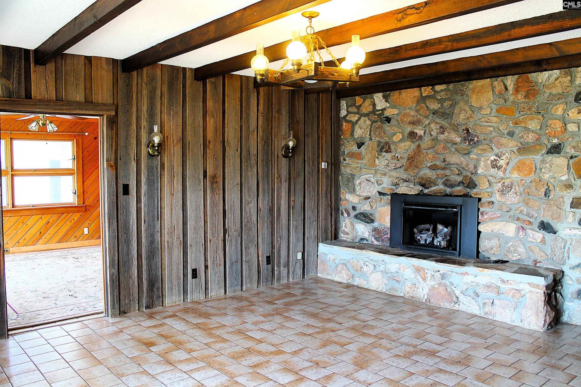 497 Circle H Woods Road Photo 8