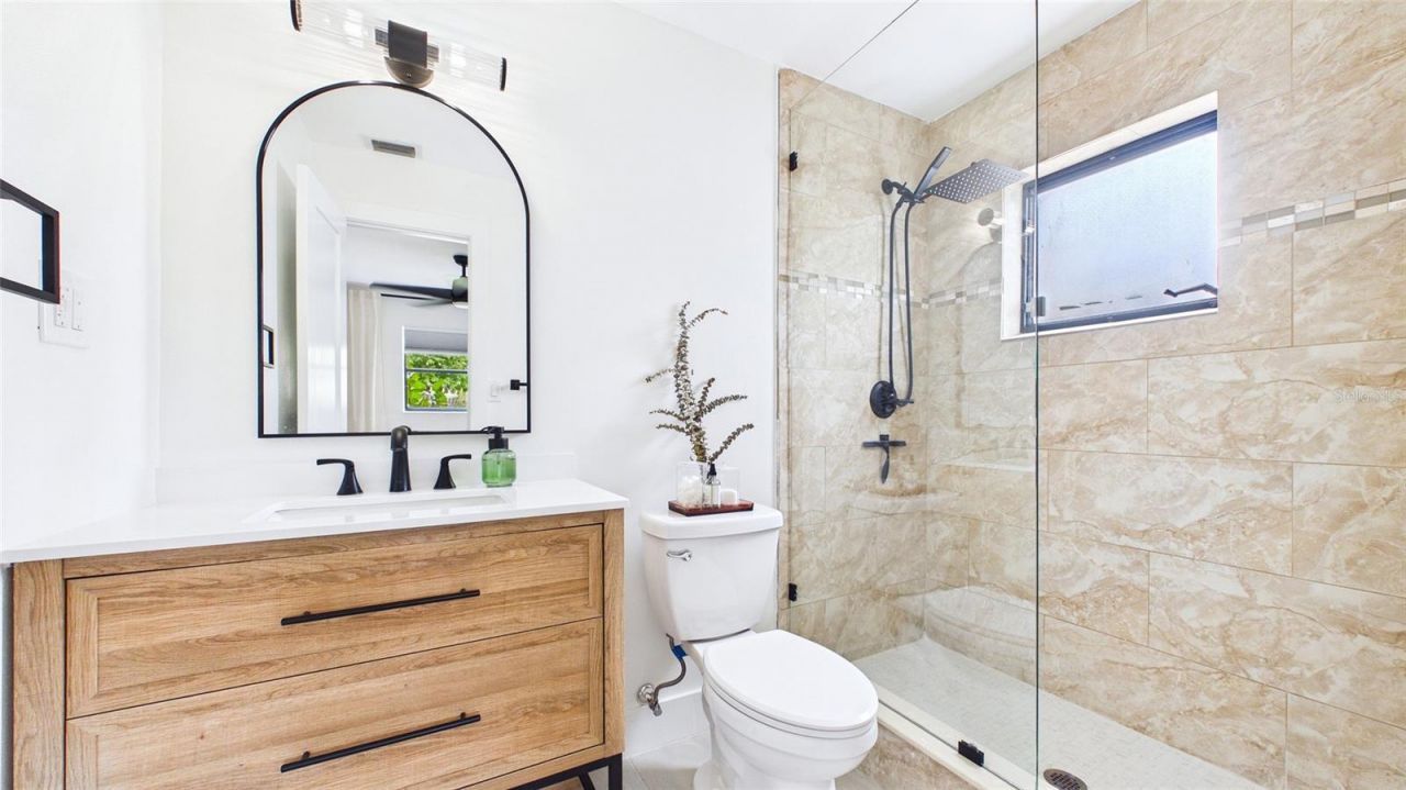 1920 New Hampshire Avenue Ne, Saint Petersburg, FL 33703 Photo