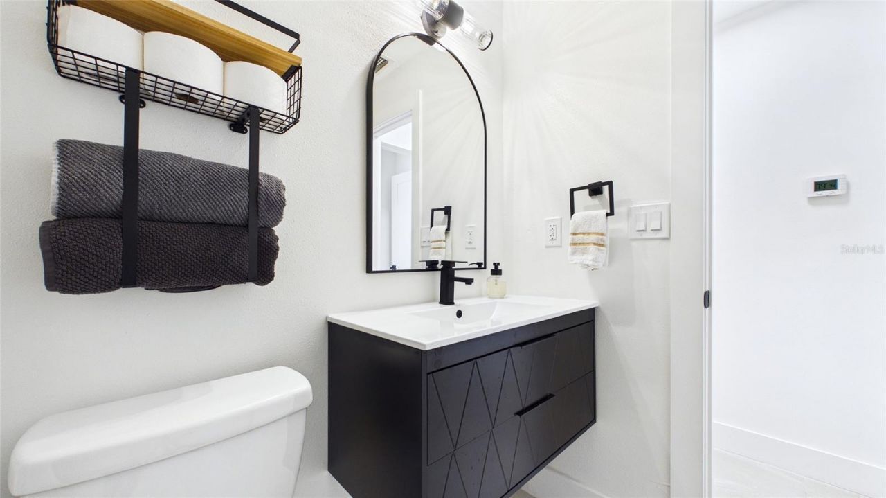 1920 New Hampshire Avenue Ne, Saint Petersburg, FL 33703 Photo