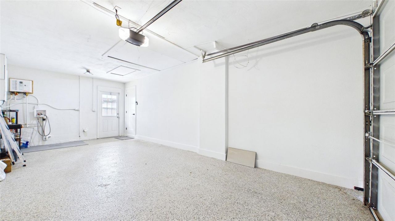 1920 New Hampshire Avenue Ne, Saint Petersburg, FL 33703 Photo