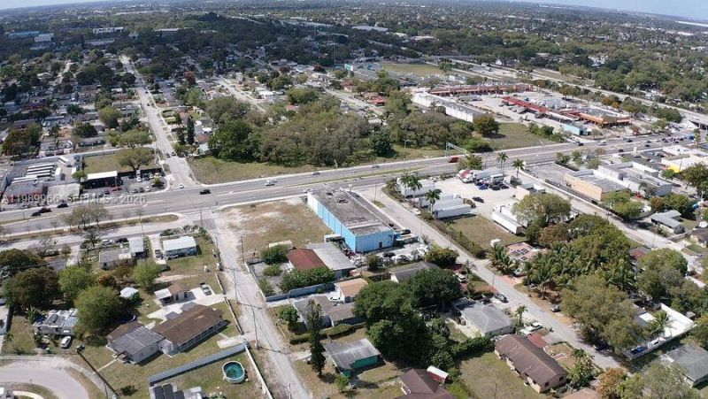 16355 NW 27th Ave, Miami Gardens, FL 33054 Photo