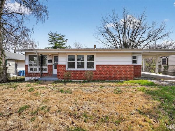 10058 Jeffrey Drive , St Louis, MO 63137