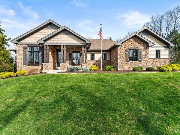 3946 Autumn Farms Drive , Wildwood, MO 63069