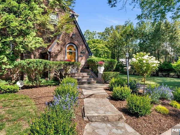 65 Merrison Street, TEANECK, NJ 07666