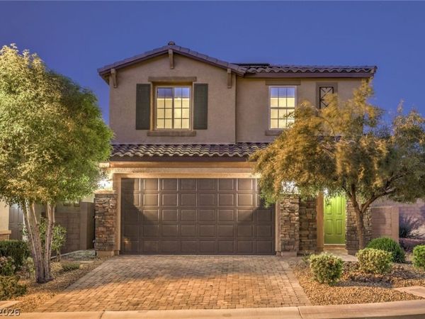 12420 Pinetina Street , Las Vegas, NV 89141