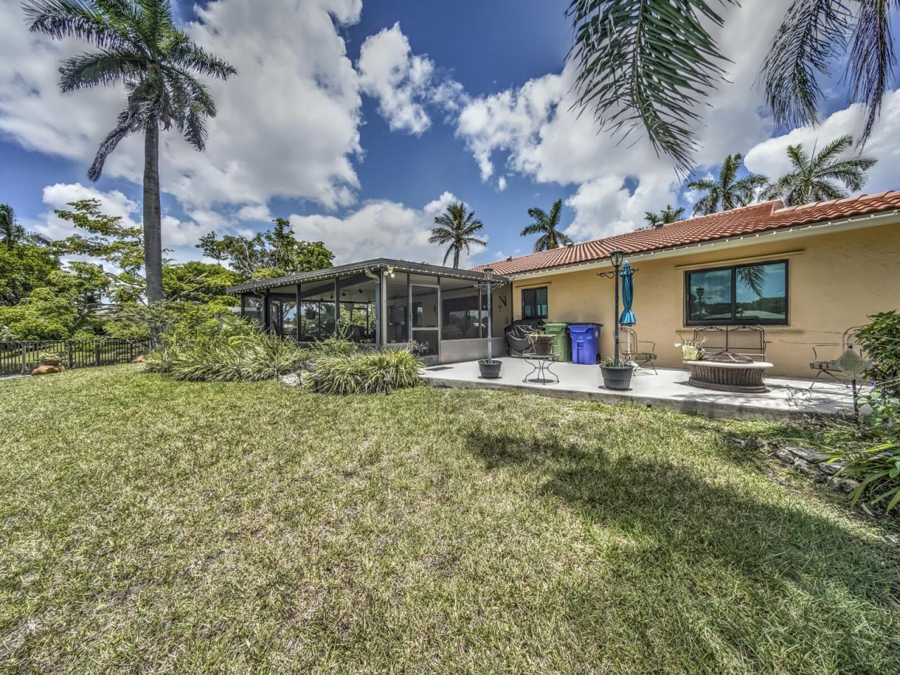 7625 Sunflower Drive, Margate, FL 33063 Photo