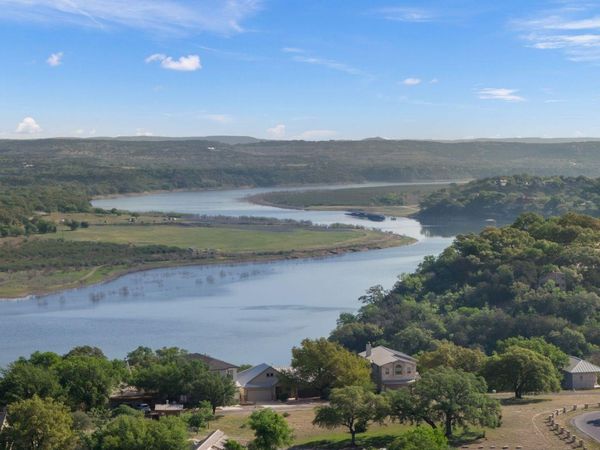 329 Kendall DR , Spicewood, TX 78669