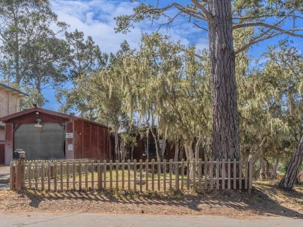 Pacific Grove, CA 93950