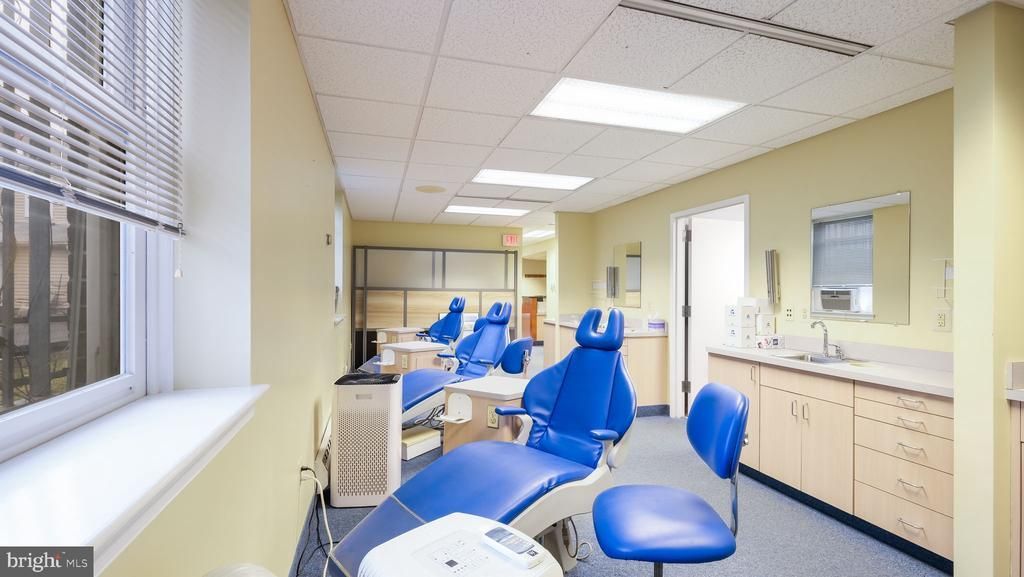 717 BETHLEHEM PIKE, ERDENHEIM, PA 19038