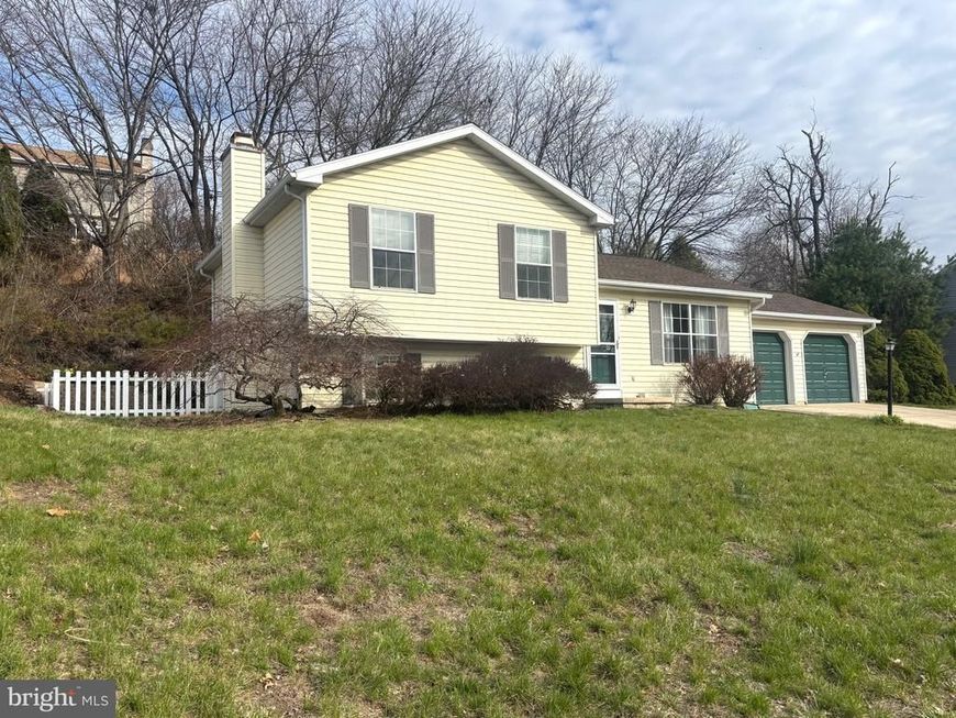 6104 Locust Lane, Mechanicsburg, PA 17050 Main Photo