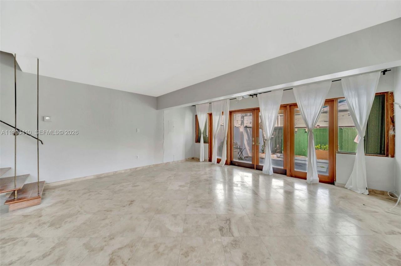 2293 NE 122nd St , Unit 2293, North Miami, FL 33181 Photo