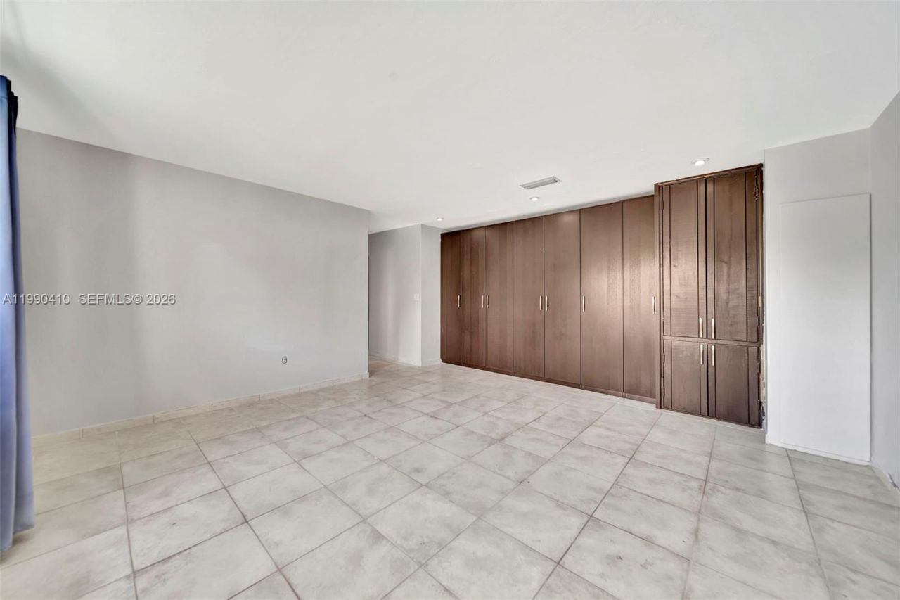 2293 NE 122nd St , Unit 2293, North Miami, FL 33181 Photo