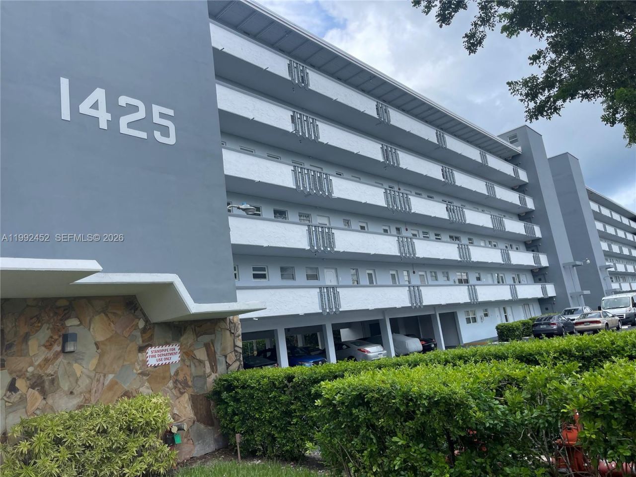 1425 Atlantic Shores Blvd , Unit 501, Hallandale Beach, FL 33009 Photo