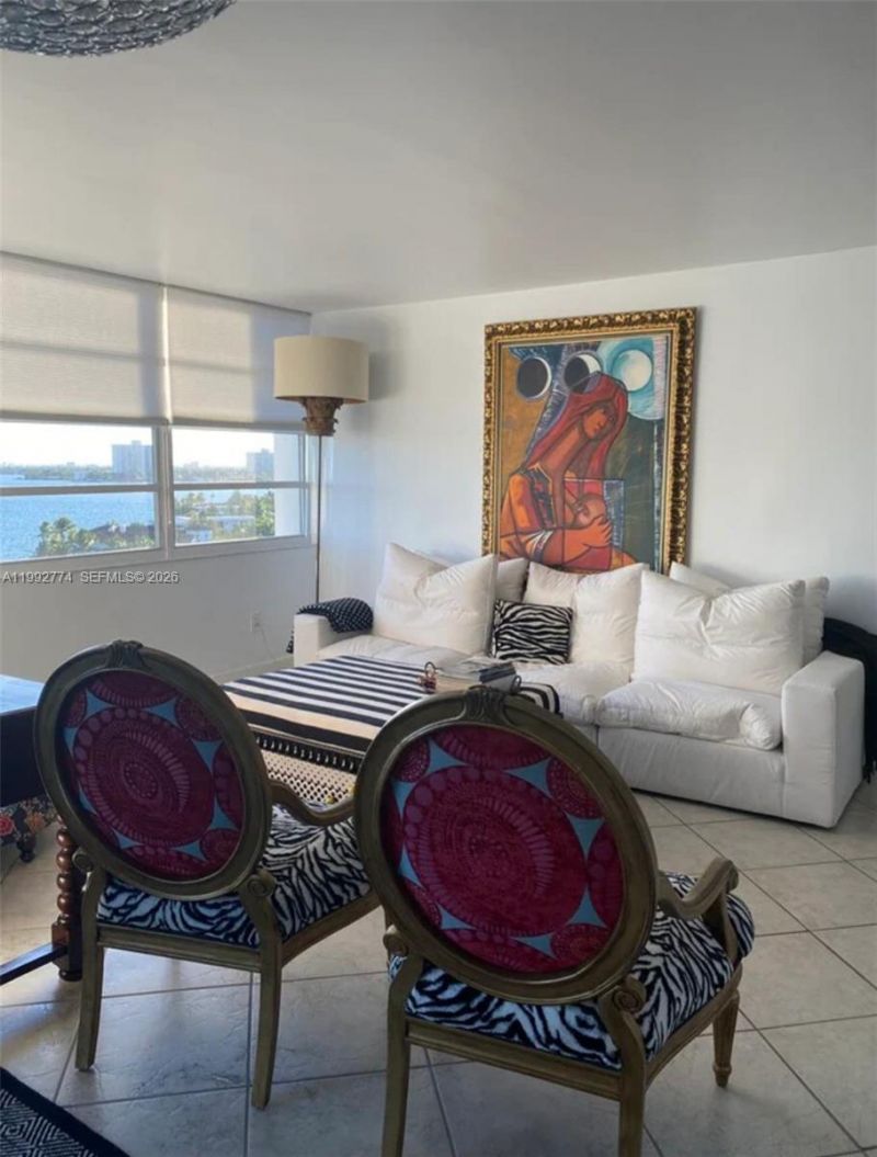 11930 N Bayshore Dr , Unit 1006, North Miami, FL 33181 Photo