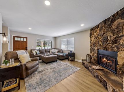 1010 Onnontioga Street, South Lake Tahoe, CA 96150 Photo