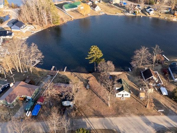 Circle Drive , Hamilton Twp, MI 48625