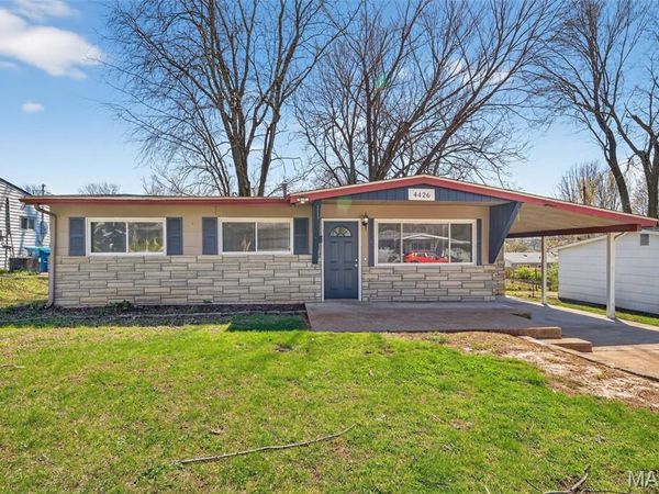 4426 Treadway Lane , St Louis, MO 63134