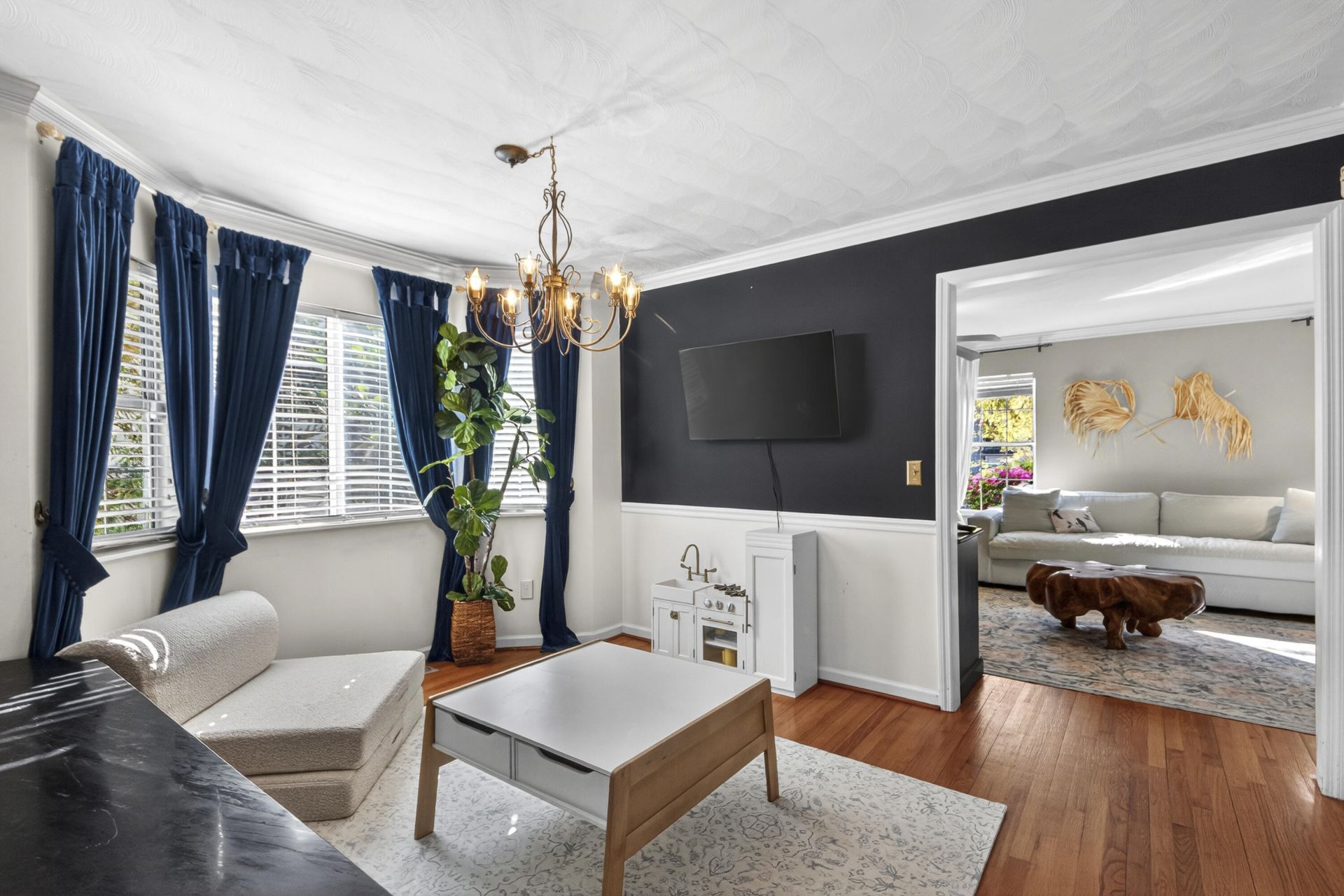 1352 Battery Glover Court Photo 11