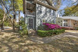 1352 Battery Glover Court photo 4