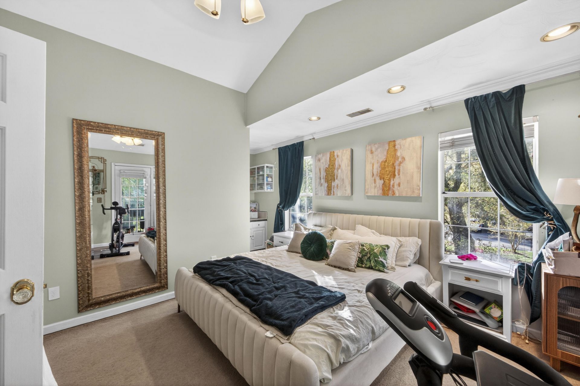 1352 Battery Glover Court Photo 21