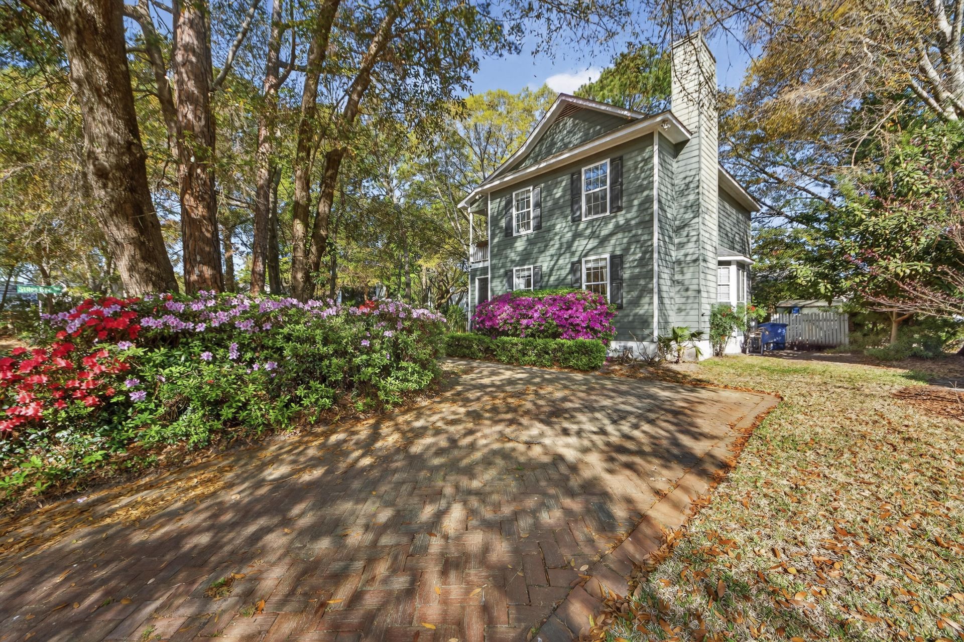 1352 Battery Glover Court Photo 39