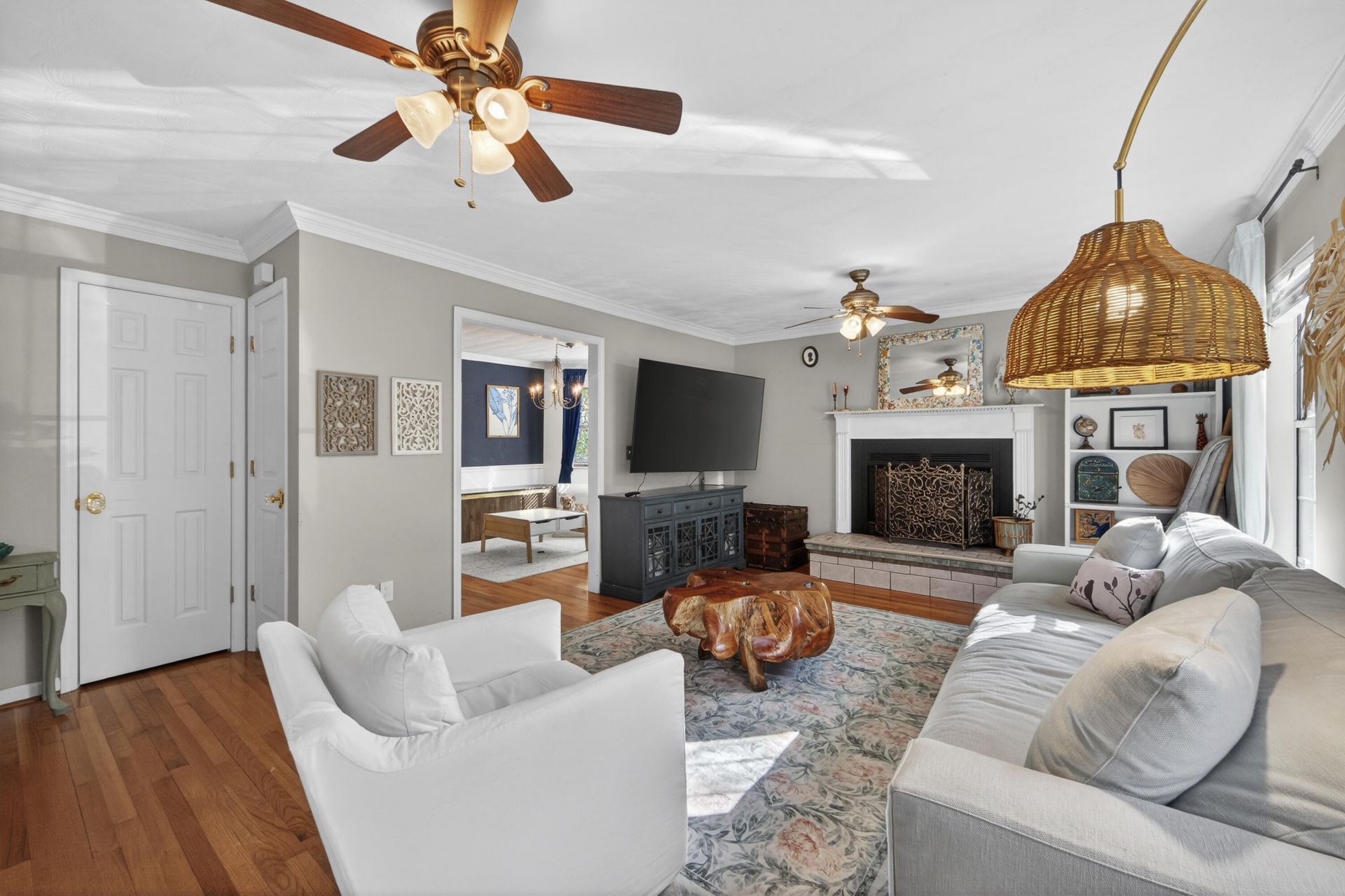 1352 Battery Glover Court Photo 6