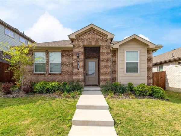 6737 Windfall Drive, Fort Worth, TX 76135