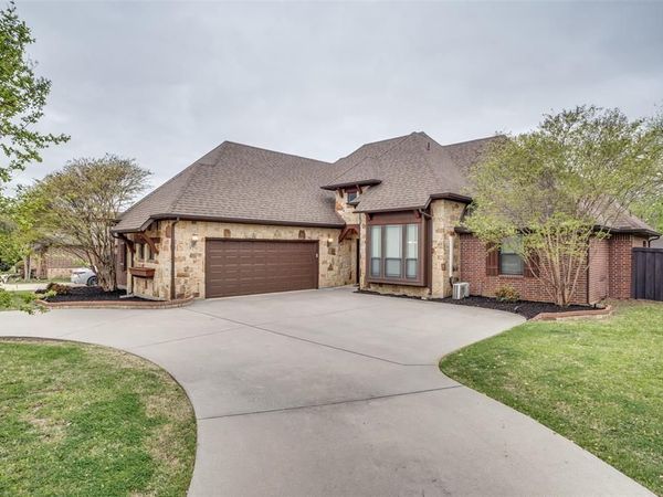 809 Longridge Drive, Denton, TX 76205