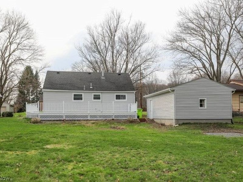 726 Artesian Avenue, Newton Falls, OH 44444 Photo 28