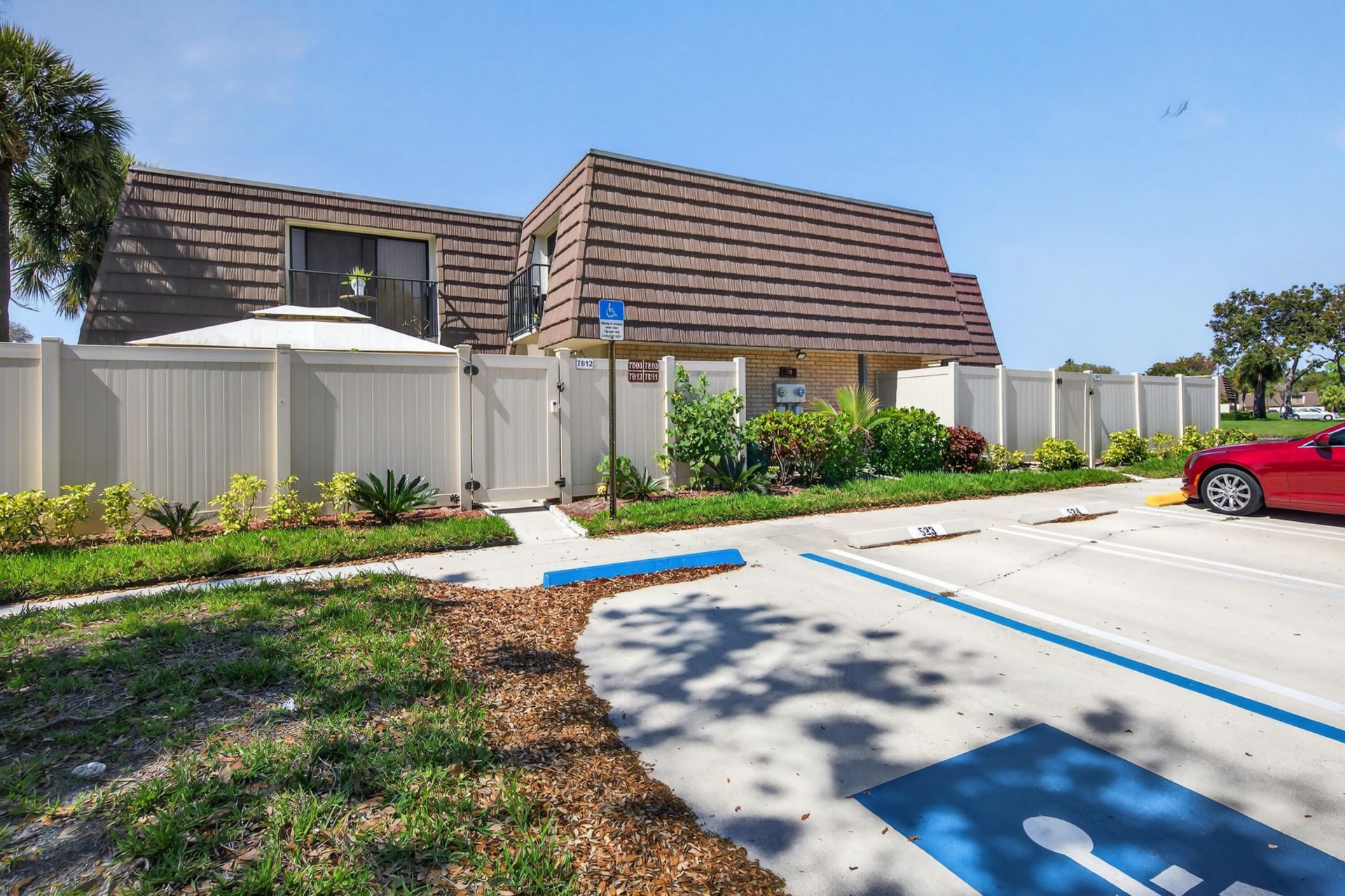 7811 78th Way, West Palm Beach, FL 33407 Photo