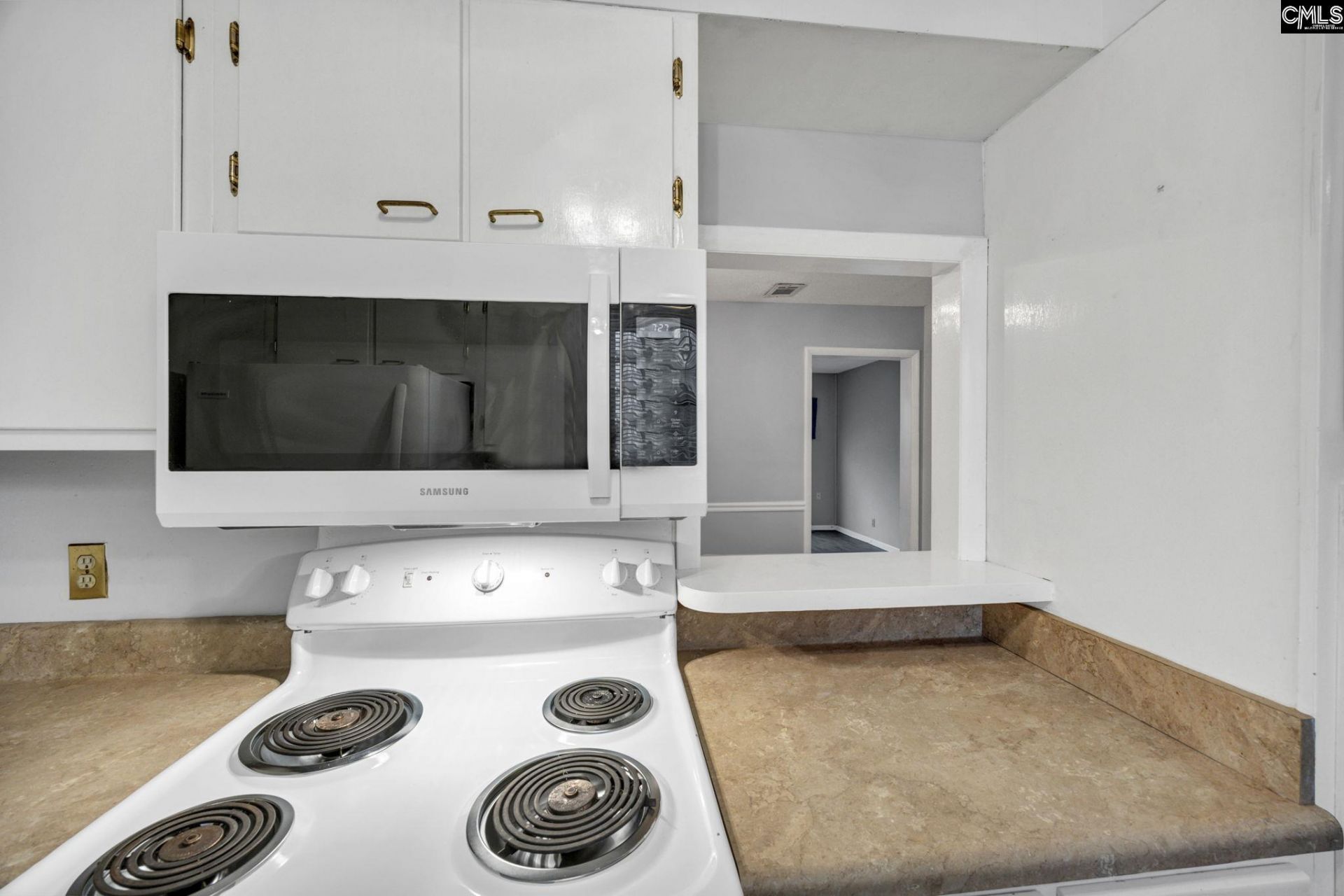 1709 Grays Inn Road Photo 7