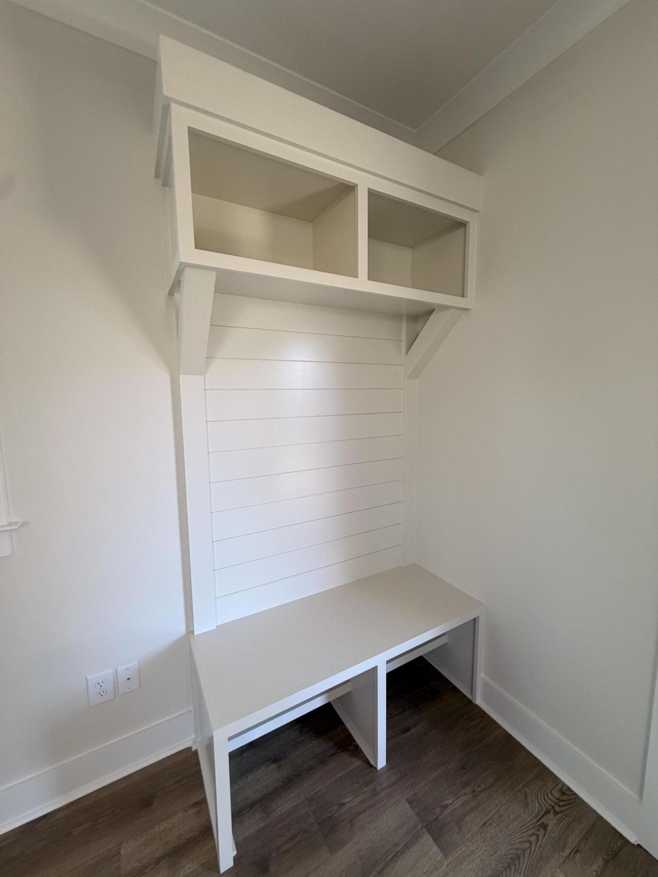 709 Rumbling Leaf Lane Photo 16