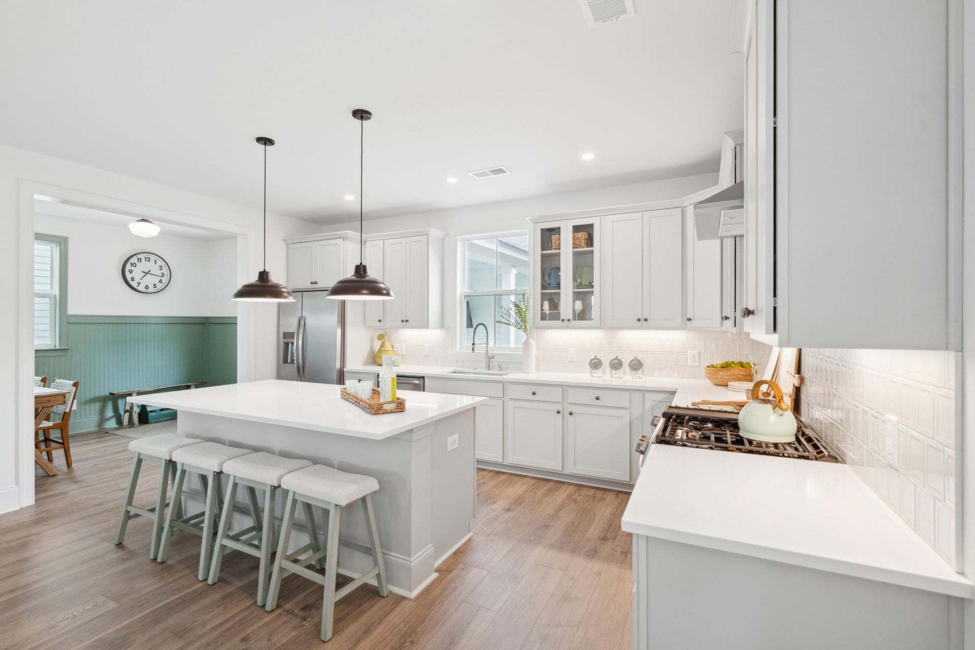 709 Rumbling Leaf Lane Photo 17