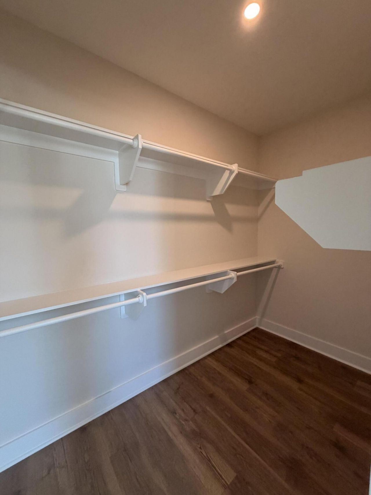 709 Rumbling Leaf Lane Photo 29