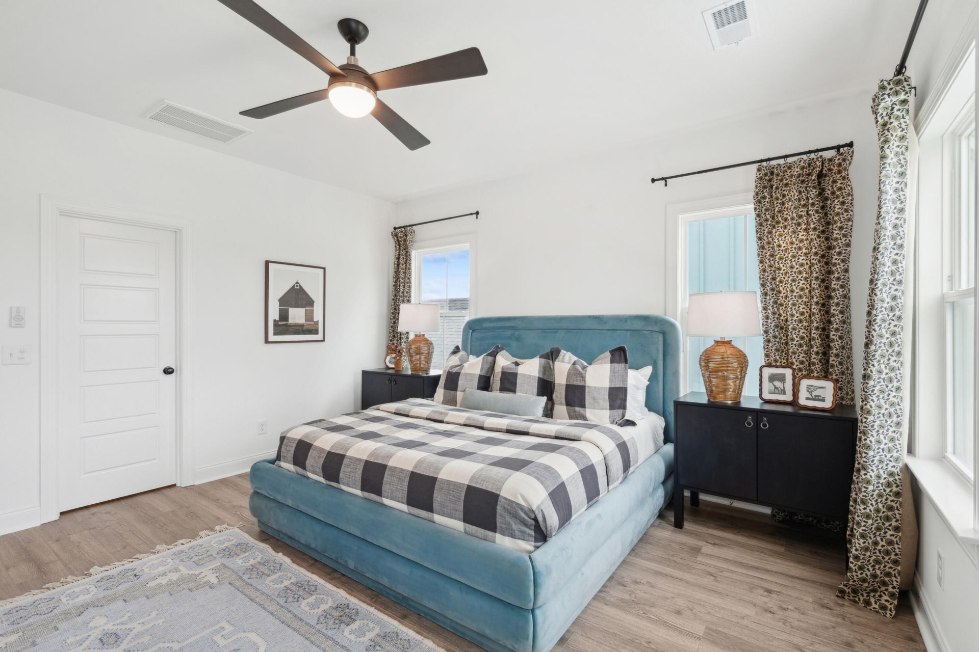 709 Rumbling Leaf Lane Photo 30