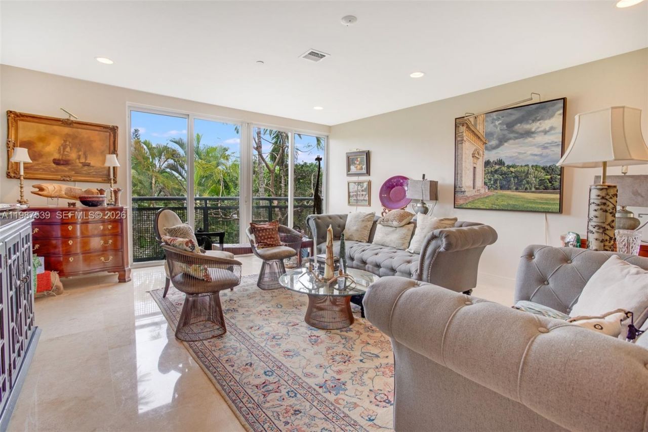 820 NE 19th Ave , Fort Lauderdale, FL 33304 Photo