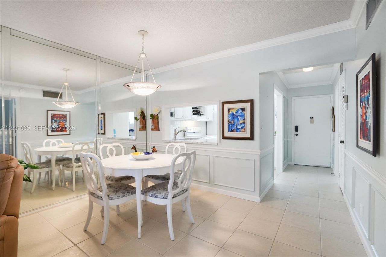 1501 S Ocean Blvd , Unit 214, Lauderdale by the Sea, FL 33062 Photo