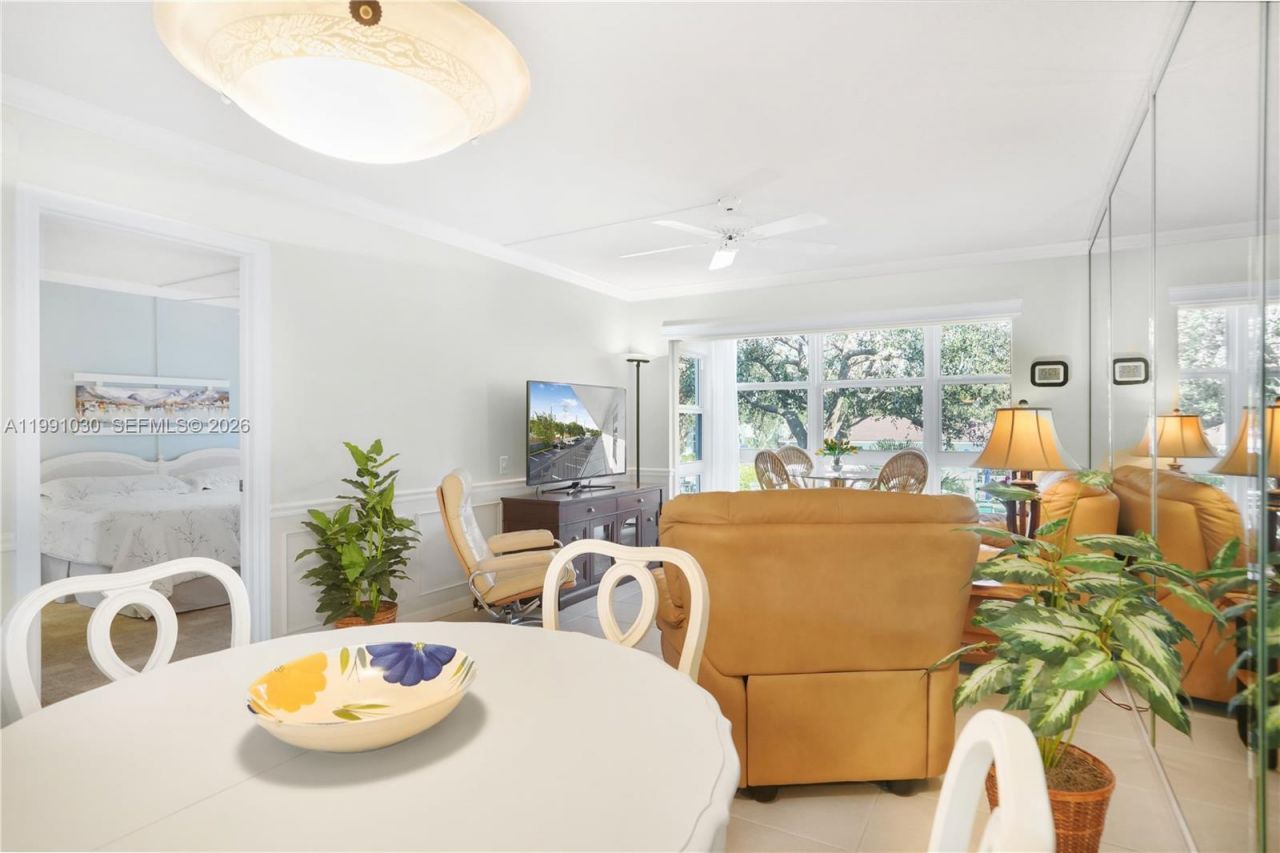 1501 S Ocean Blvd , Unit 214, Lauderdale by the Sea, FL 33062 Photo