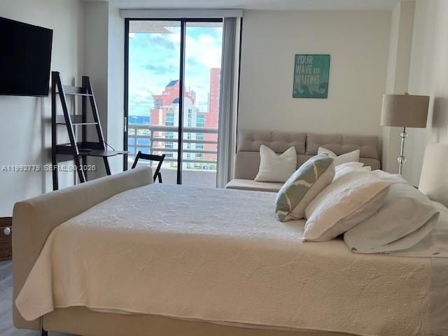 3300 NE 191st St, Unit 1916, Aventura, FL 33180 Photo