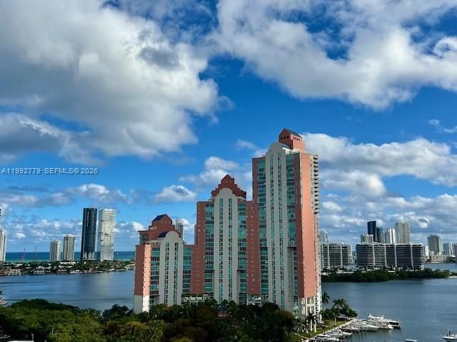 3300 NE 191st St, Unit 1916, Aventura, FL 33180 Photo