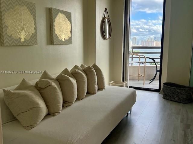 3300 NE 191st St, Unit 1916, Aventura, FL 33180 Photo