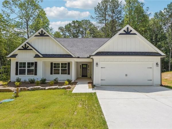 7407 Highway 136 West , Talking Rock, GA 30175