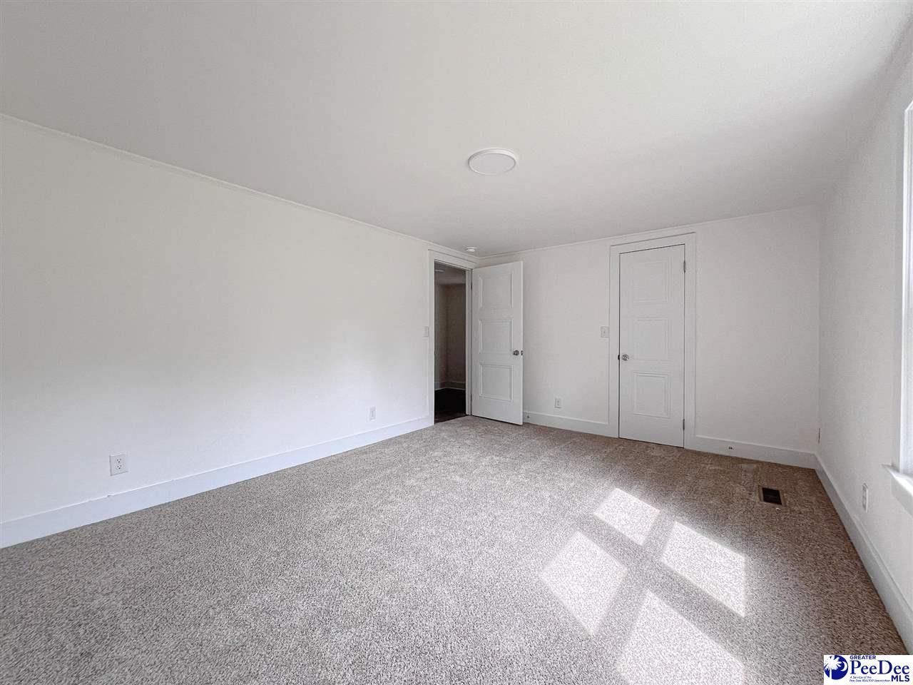 3809 E Effingham Hwy Photo 20