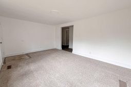 3809 E Effingham Hwy photo 4