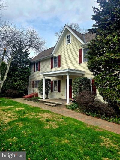 6 LETCHWORTH AVENUE , YARDLEY, PA 19067