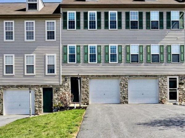 1008 HEARTHRIDGE LANE , YORK, PA 17404